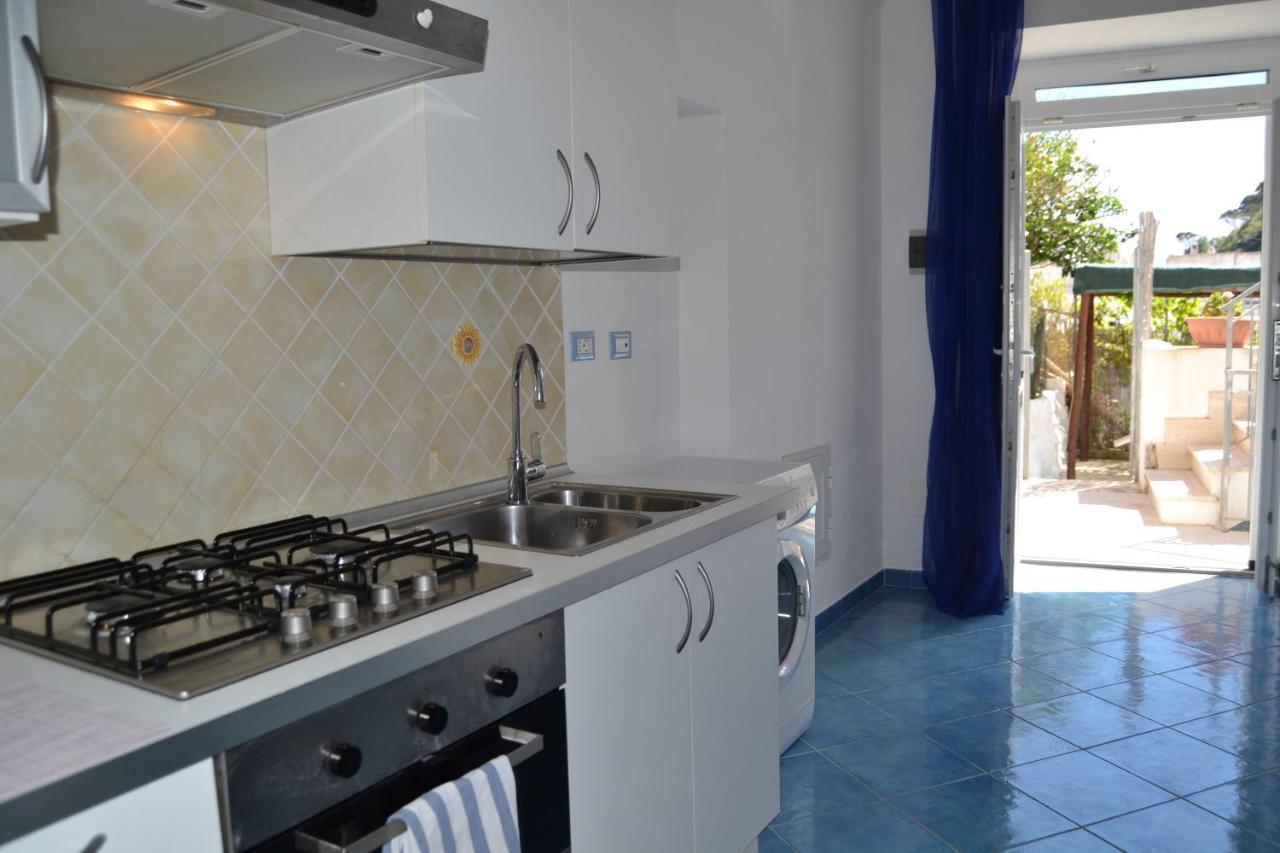 Maridea - Marlin Apartment Ponza Exterior foto